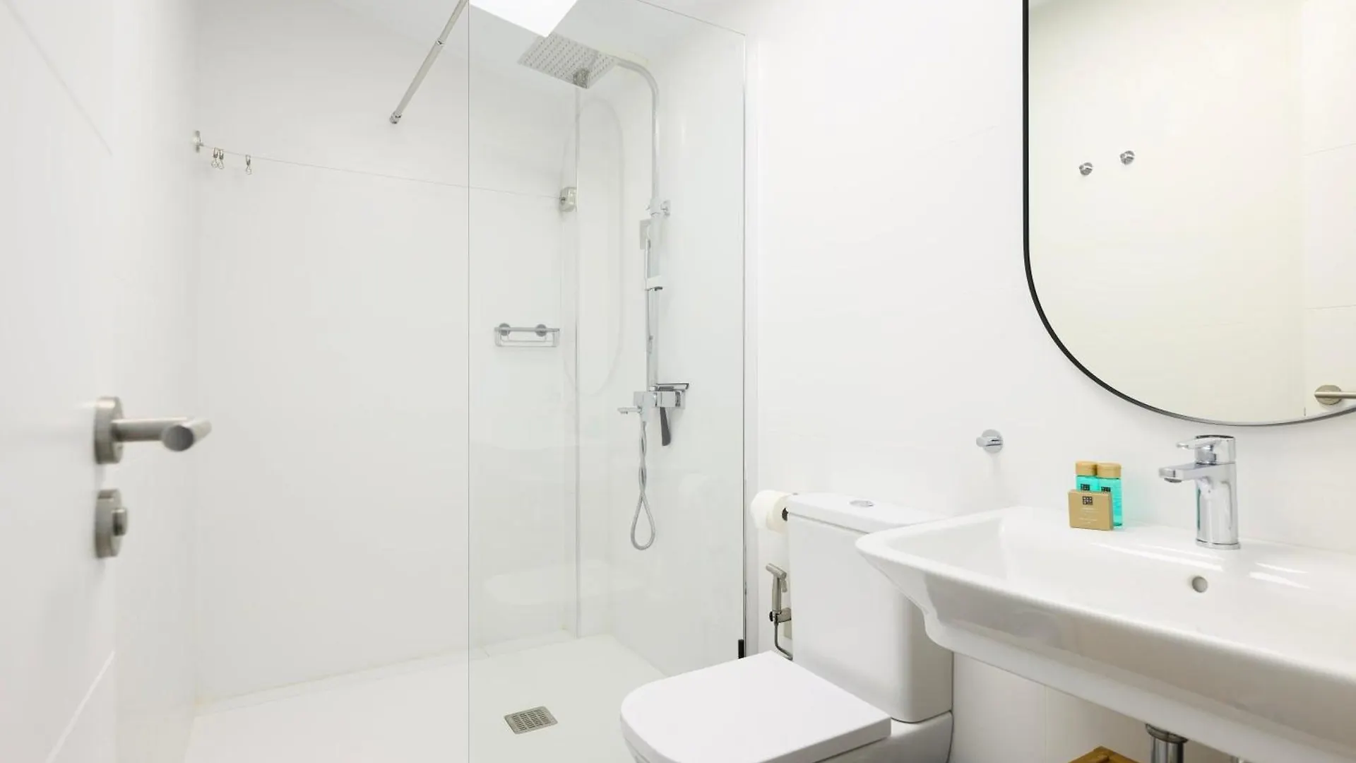 Brand New Spacious Duplex 100M From The Beach Las Palmas de Gran Canaria